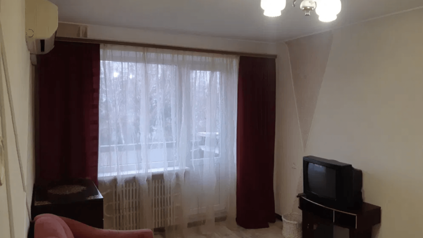 Long term rent 1 bedroom-(s) apartment Kovtuna Street 19